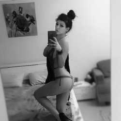 Kendini İfşa Eden Her yere gelen escort